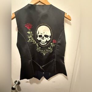 House of Blues Women's Black Pinstripe Vest